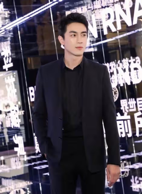 《無間》王麗坤:刀尖上跳舞的女人