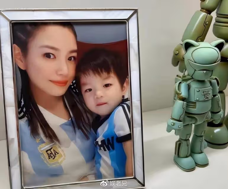 掌握婚姻主動權,不嬌慣老婆,陳曉不是汪小菲,絕不會被岳母拿捏