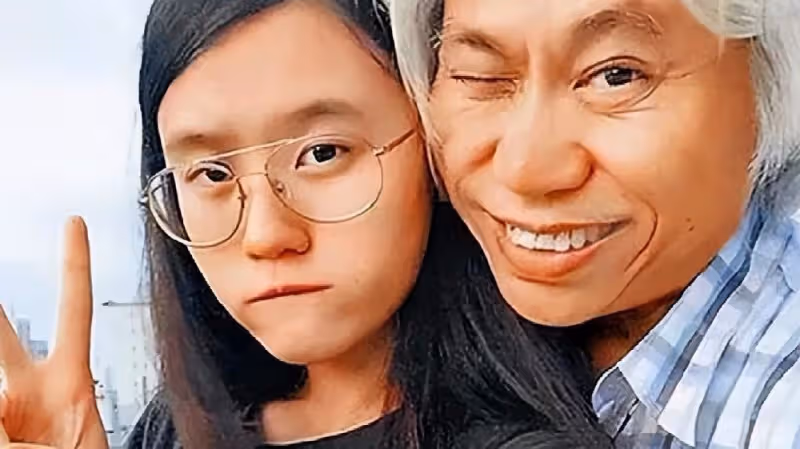 相差40歲的「爺孫戀」落幕，67歲李坤城去世，27歲林靖恩何去何從