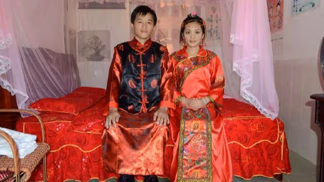 同居3年後我決定結婚,生母突然送來30萬,她提個要求我含淚拒絕