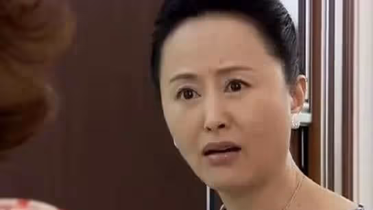 父母要我嫁給媽寶男,結婚3年婆婆逼我離婚,如今老公卻要復婚