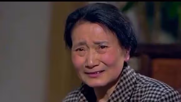當了5年上門女婿，我非常孝順岳父母，母親過來後妻子讓睡地板