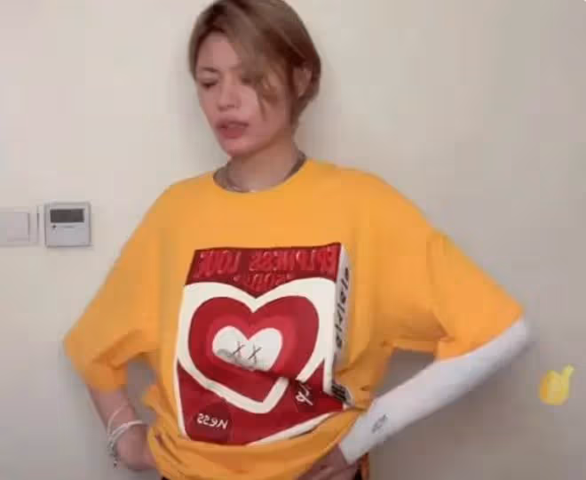 葛薈婕曝汪峰嗜賭成性，私生活混亂愛大長腿，心疼章子怡是戀愛腦