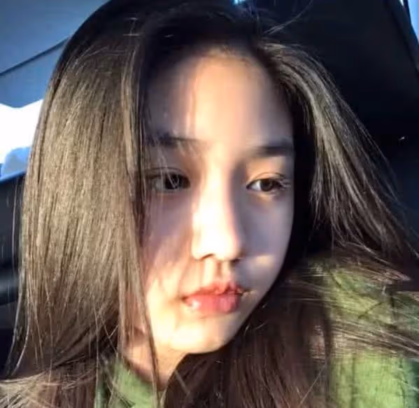 葛薈婕曝汪峰嗜賭成性,私生活混亂愛大長腿,心疼章子怡是戀愛腦
