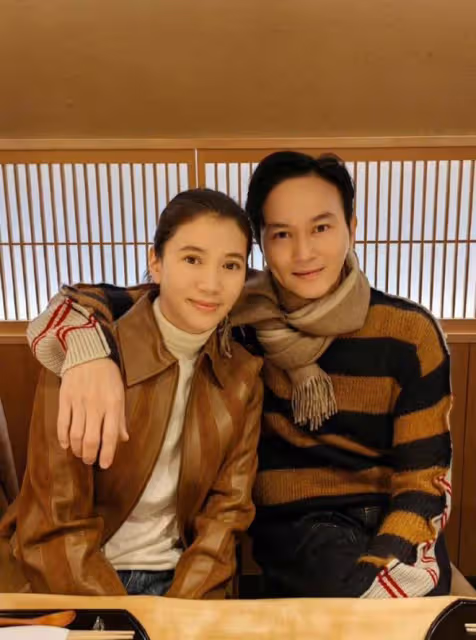 曝男神級藝人婚變出軌!一次找好幾個外圍女,卻仍立愛妻人設圈錢
