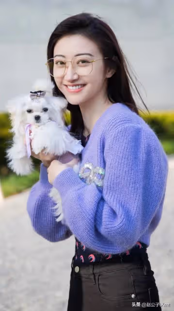 景甜與張繼科,相愛的背後,居然還隱藏著被動的交易
