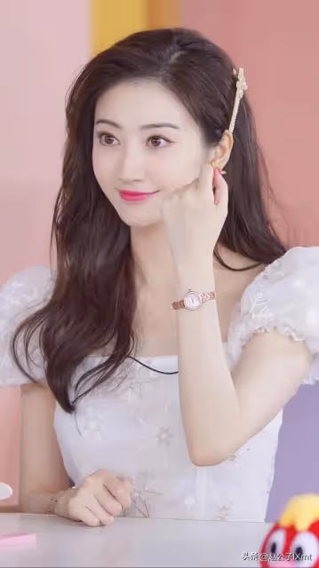 景甜與張繼科,相愛的背後,居然還隱藏著被動的交易