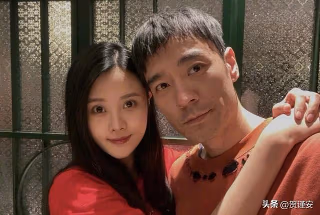 他娶過郝蕾,愛過王珞丹,負了殷桃,38歲時和小12歲的她修成正果
