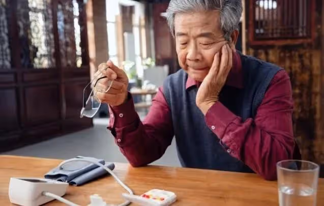 去女兒家小住,女婿煮了6個菜招待,我一口都吃不下,連夜走人了