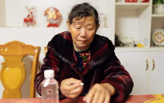 婆婆給剛進門的兒媳立規矩,半年後兒子沒了家,她也被趕出家門