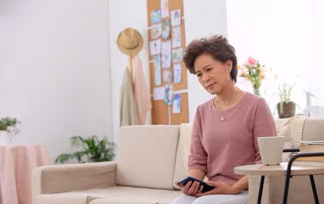 婆婆給剛進門的兒媳立規矩,半年後兒子沒了家,她也被趕出家門