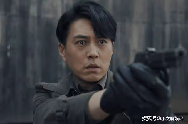 《無間》反轉再反轉，花向雨是日本間諜？看懂了這兩點才明白