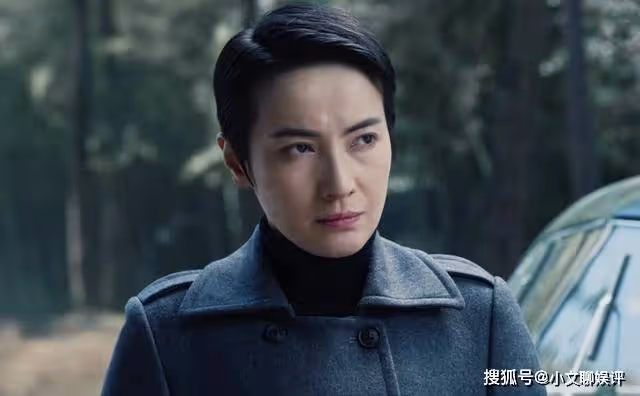 《無間》反轉再反轉，花向雨是日本間諜？看懂了這兩點才明白