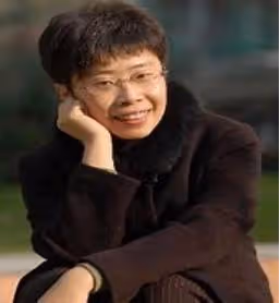 北大才女蒙曼至今未婚，朱迅：你想嫁誰？全場聽到回答後哭笑不得
