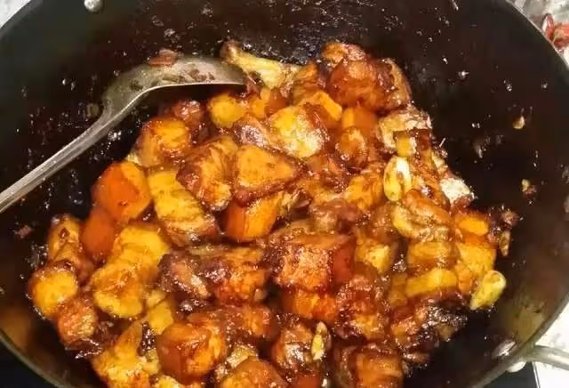 紅燒肉如何做得油而不膩?竅門在這裡,這樣做的紅燒肉永遠吃不夠