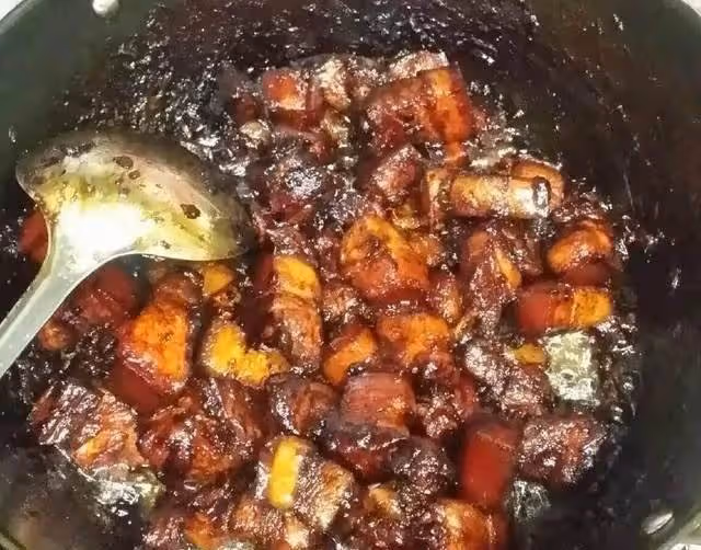 紅燒肉如何做得油而不膩?竅門在這裡,這樣做的紅燒肉永遠吃不夠