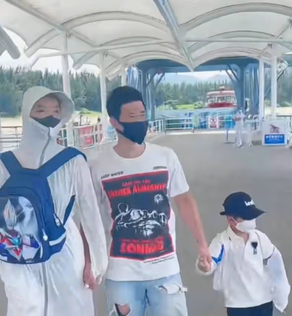 著名演員謝孟偉吐槽杭州西湖划船亂收費，表示對這城市印象很不好