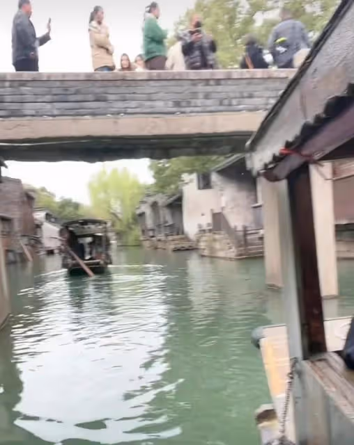 著名演員謝孟偉吐槽杭州西湖划船亂收費,表示對這城市印象很不好