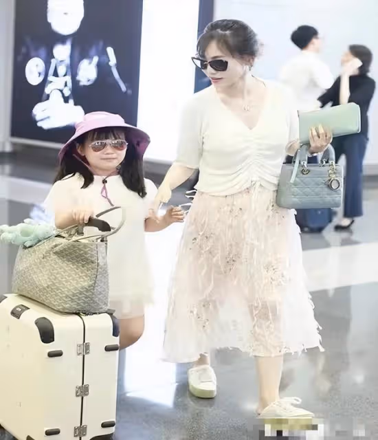 離婚後王寶強撫養兒子,馬蓉撫養女兒,6年後兄妹對比太明顯