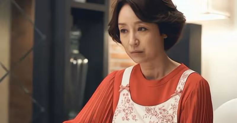 「兒子，我又病了，讓兒媳做飯」「別演了，兒媳都已經讓你演沒了」