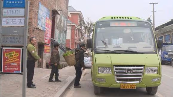 鄉下婆婆給我一個包裹,打開以後,我為什麼會哭呢?