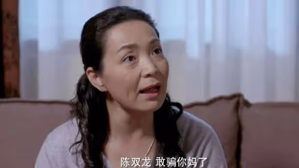 我懷孕後,鄉下婆婆讓我吃臭牛肉,她走時,我偷偷給她3萬元