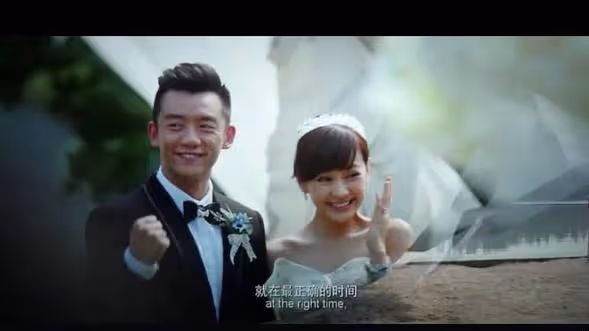 丈夫車禍，妻子選擇離婚，1年後，婆婆給了她10萬，她痛哭不已