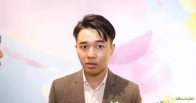 梁安琪地位穩步上升,與何超瓊同坐一排為何家事業助力