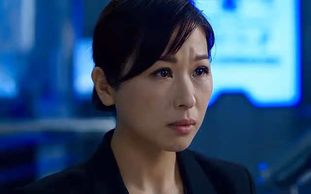 TVB知名女星新劇演技大爆發,拍激吻戲超投入,吻到嘴唇變形