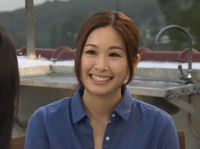 TVB知名女星新劇演技大爆發,拍激吻戲超投入,吻到嘴唇變形