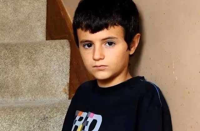 13歲男孩成為全球最年輕爸爸,鄭重承諾照顧妻女,如今卻淪為笑柄