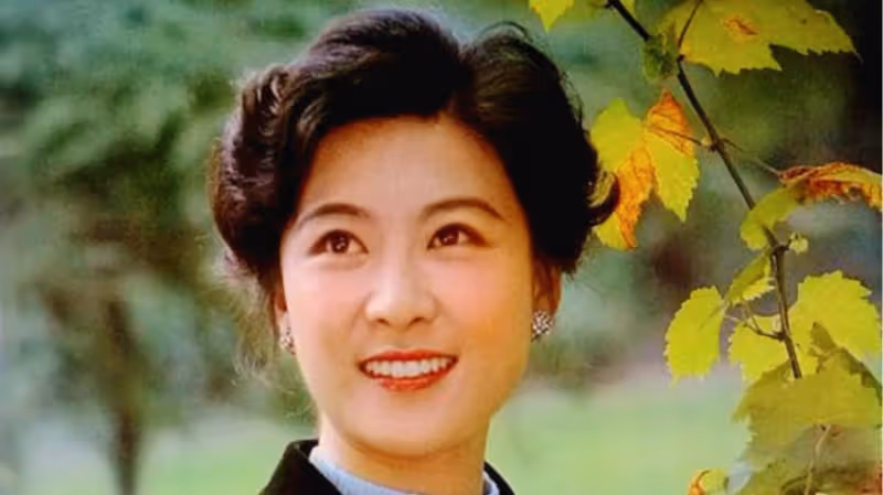 王馥荔相伴46年老公，居然是我們熟悉的他？算不上帥，卻有男人味