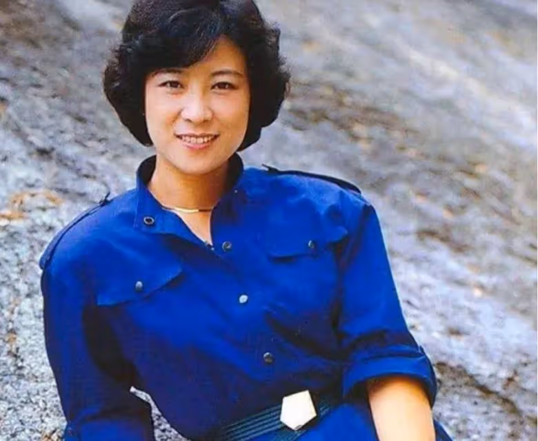 王馥荔相伴46年老公,居然是我們熟悉的他?算不上帥,卻有男人味