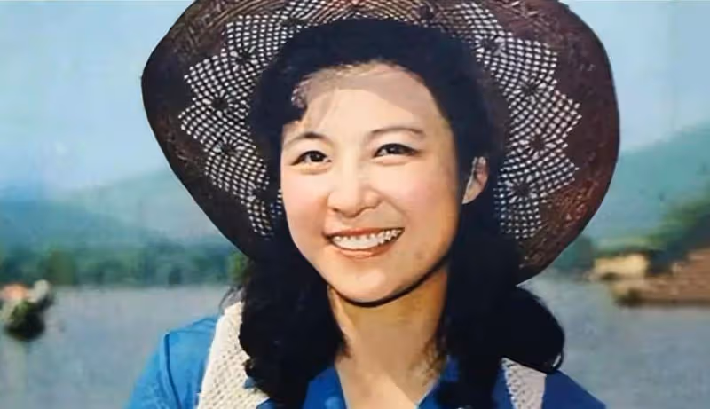 王馥荔相伴46年老公,居然是我們熟悉的他?算不上帥,卻有男人味