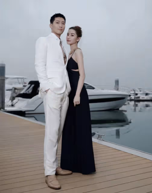 畢業就結婚!何超蓮曬倫敦大學碩士畢業典禮照,一周後將舉辦婚禮