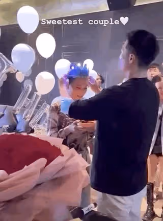 畢業就結婚!何超蓮曬倫敦大學碩士畢業典禮照,一周後將舉辦婚禮