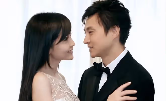 曝:周慧敏和倪震離婚,男方凈身出戶財產被轉移,她精心策劃29年