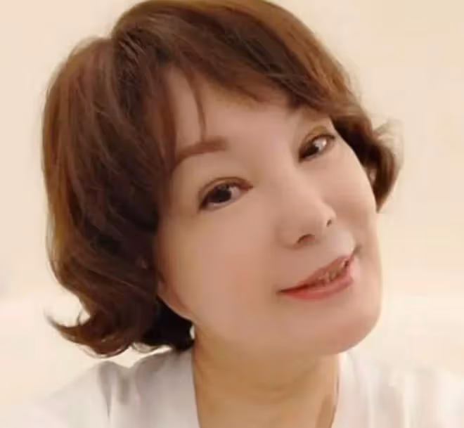 72歲女星癌症復發!術後情緒失控,直言寧願死都不會同時化療電療