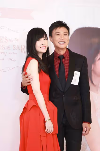 周慧敏提離婚!倪震34年出軌8次,女方忍無可忍,要讓他凈身出戶