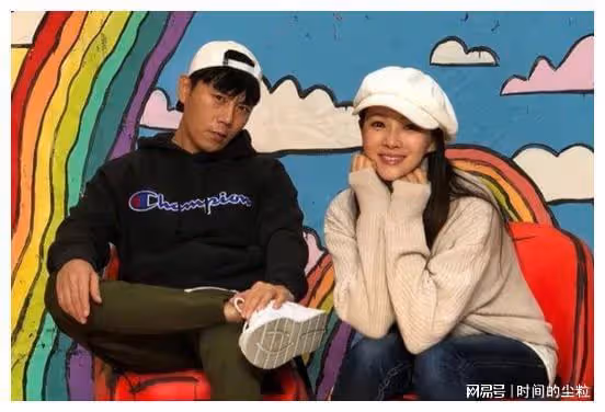 從庾澄慶到秦昊，伊能靜越老越旺夫，而黃曉明卻被楊穎「克」慘了