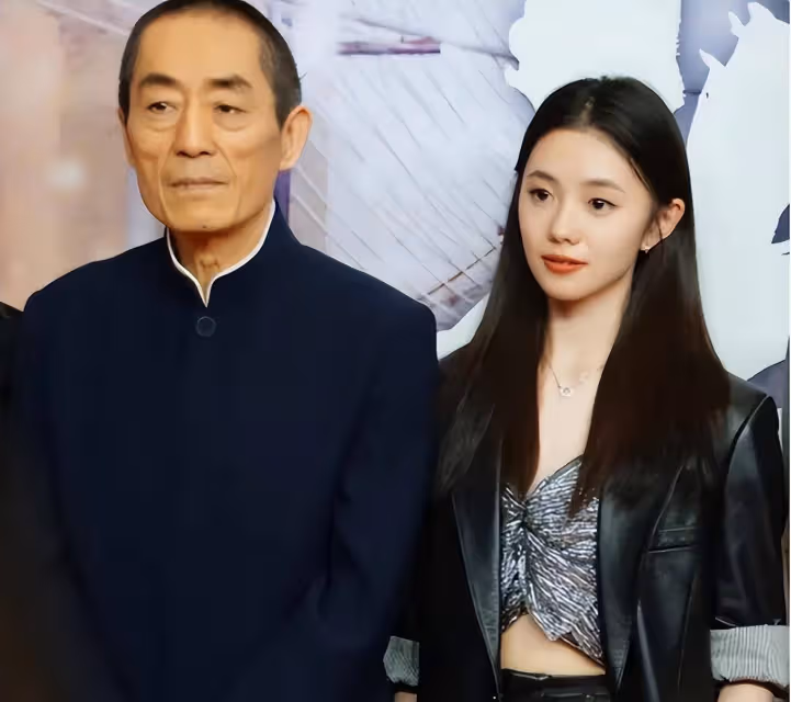 曝「95花」劉浩存違反交規，無故占用應急車道，一停就是5分鐘