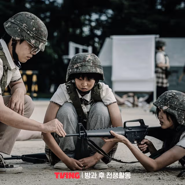 演技天才!27歲李妍《少年法庭》反串演13歲,《格殺福順》的中性魅力,讓全道嬿金憓秀也大讚!