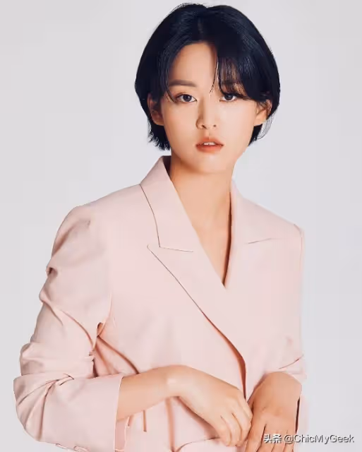 演技天才!27歲李妍《少年法庭》反串演13歲,《格殺福順》的中性魅力,讓全道嬿金憓秀也大讚!