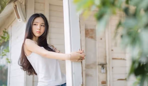 「新兒媳白富美，要享福了」婆婆得意發圈，前兒媳秒贊，婆婆慌了