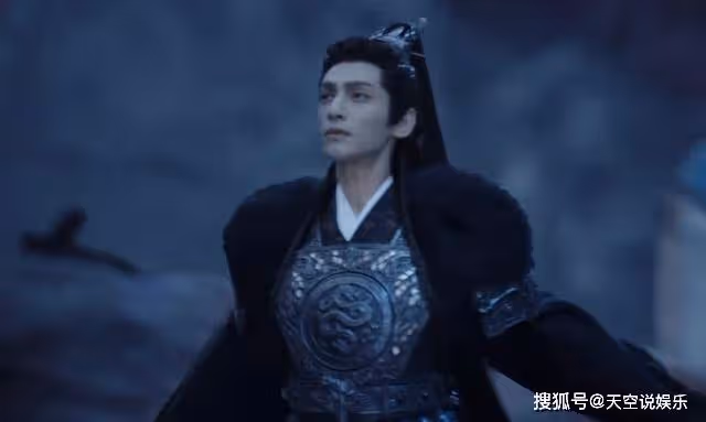 《長月燼明》葉夕霧就是桑酒，蛟龍甦醒後，眼裡為何只有澹臺燼？