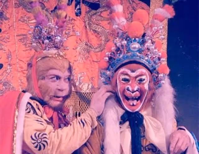 六齡童追悼會現場,唐僧送最後一程,上千群眾道別