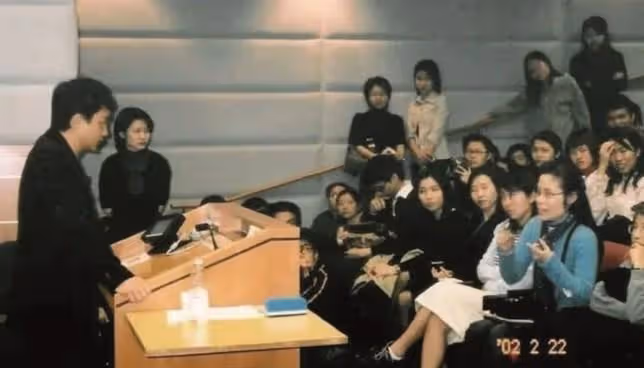 20年,為何難忘張國榮
