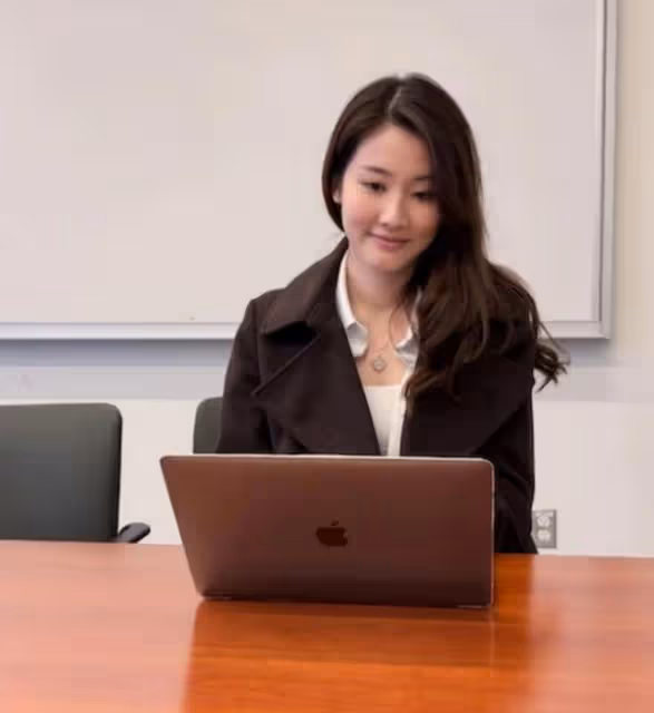 仍無歸期!TVB上位小花棄女一重回校園,網友可惜其大好發展前景