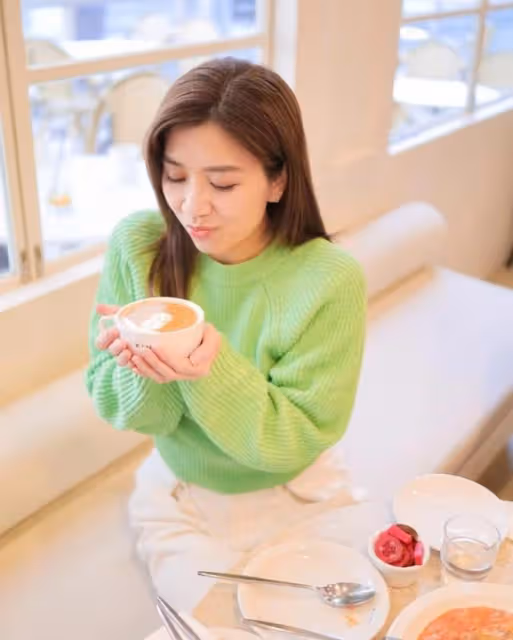 過界搞時裝生意!TVB當家花旦自當模特吸人氣,價格親民火速售空
