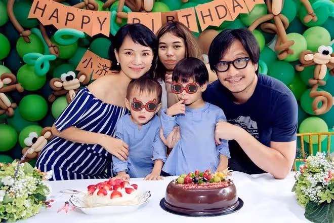 44歲胡靜嫁富豪疑懷二胎!身形圓潤小腹突出,李心潔同框似少女